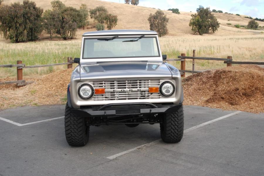  Ford Bronco Wagon by Hutch Broncos (U15) 1970 года  (фото 2 из 70)